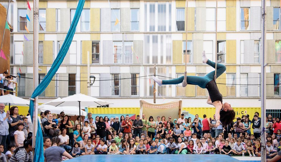 Curso de Circo en el Centro Cívico Oliver