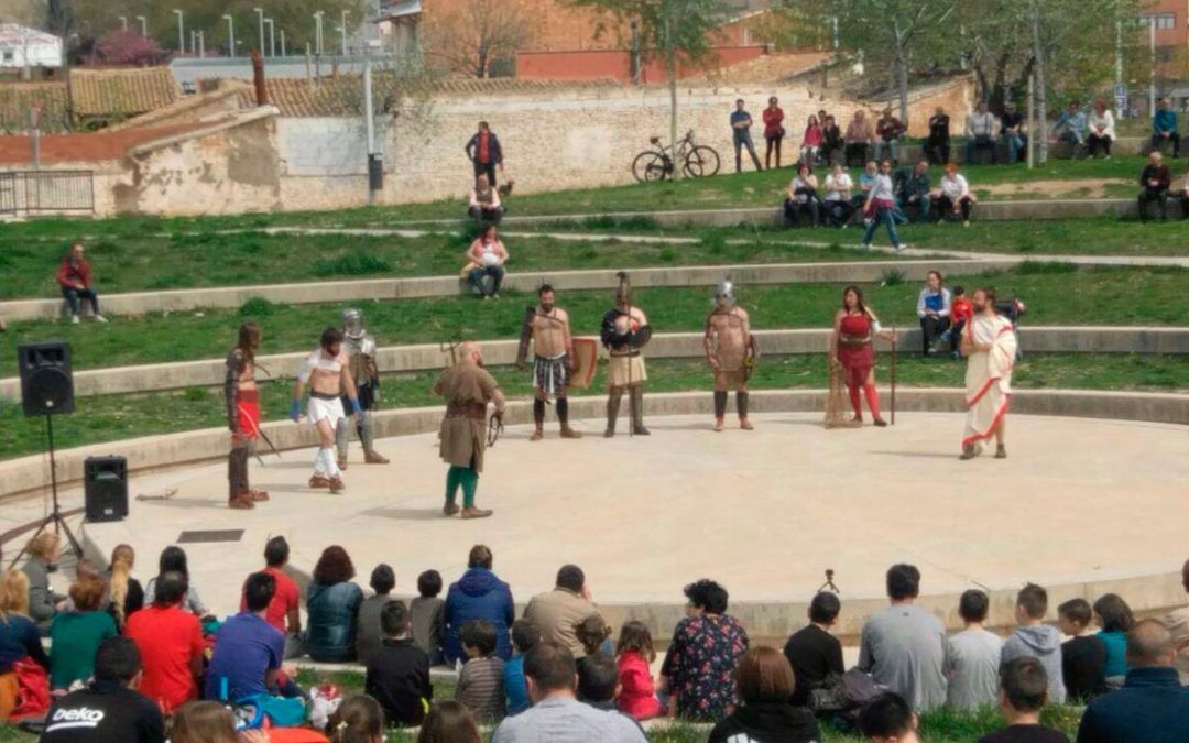 Un espectáculo de gladiadores abre los actos del centenario