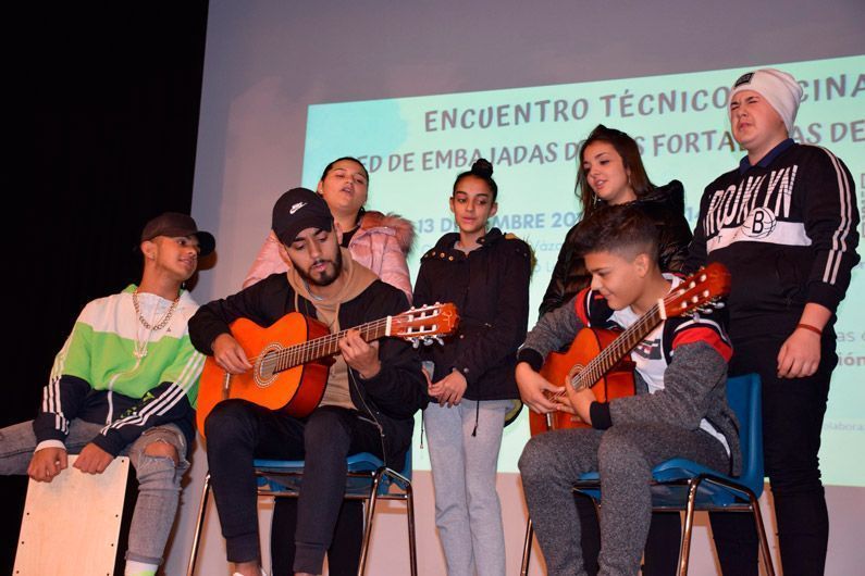 Actuación IES María Moliner en el Encuentro de la Red de Fortalezas