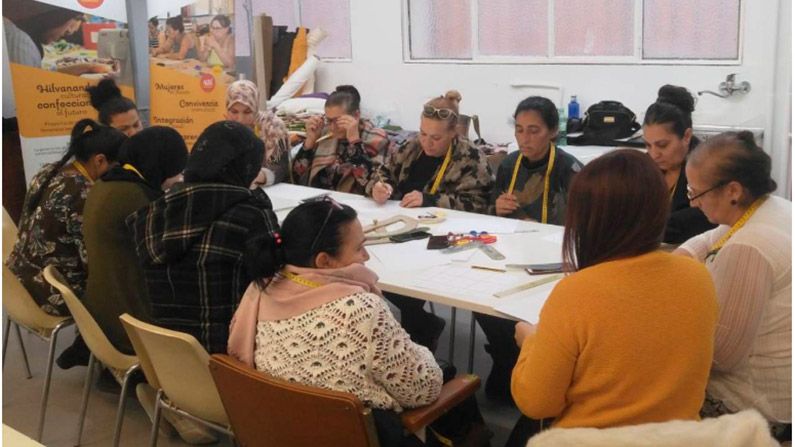“Hilvanando Culturas, Confeccionando el Futuro” (CEIP “Ramiro Soláns”)